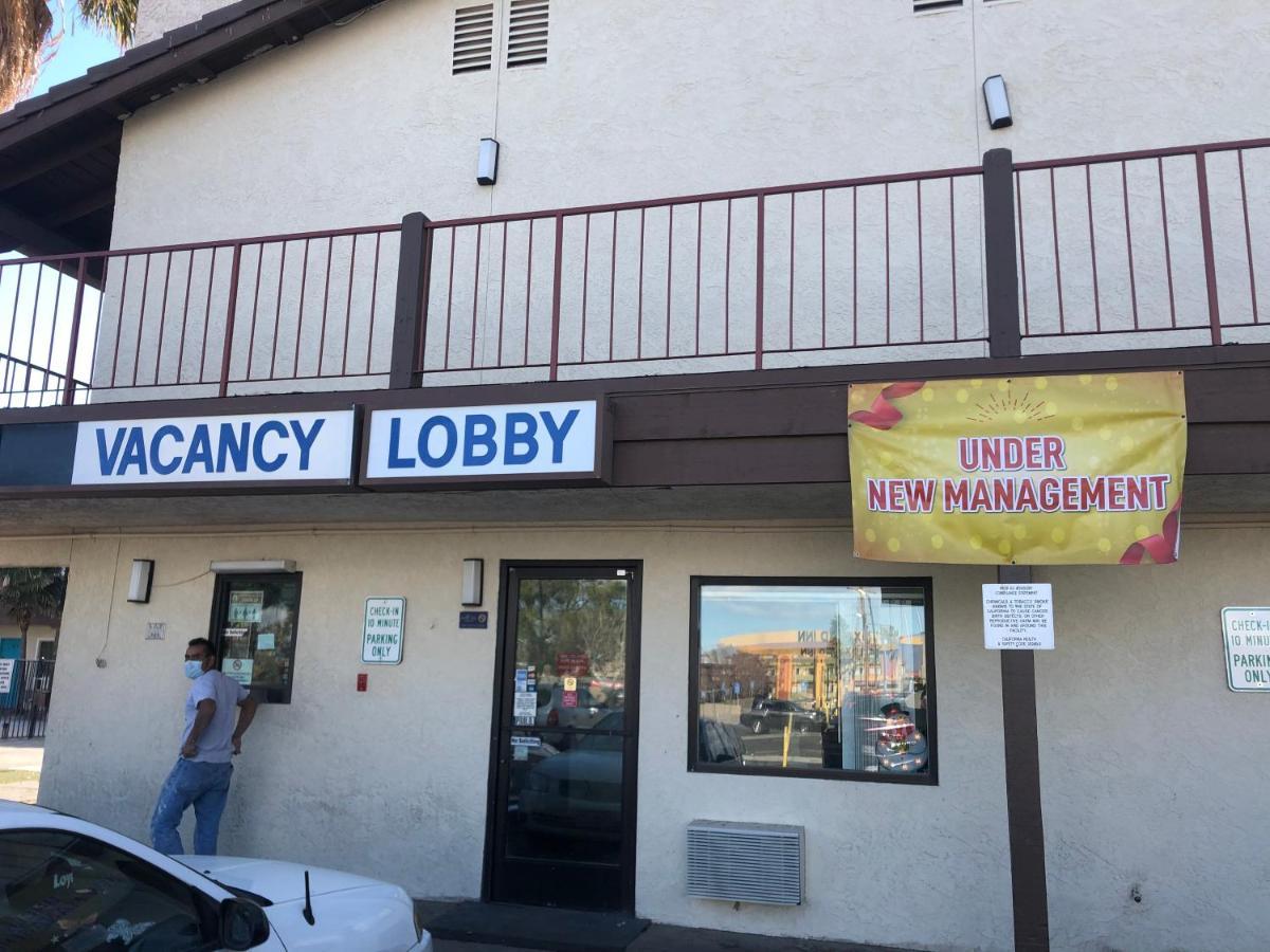 Lancaster Inn Екстер'єр фото